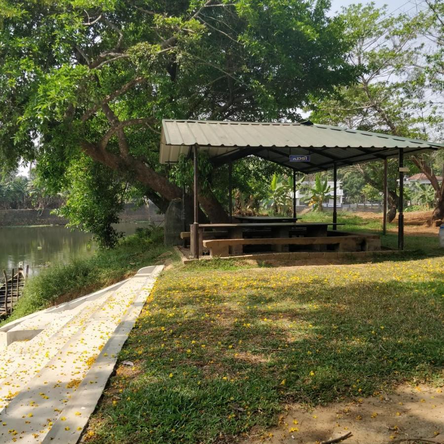 Akkara Homestay&Ayurveda Kottayam Luaran gambar