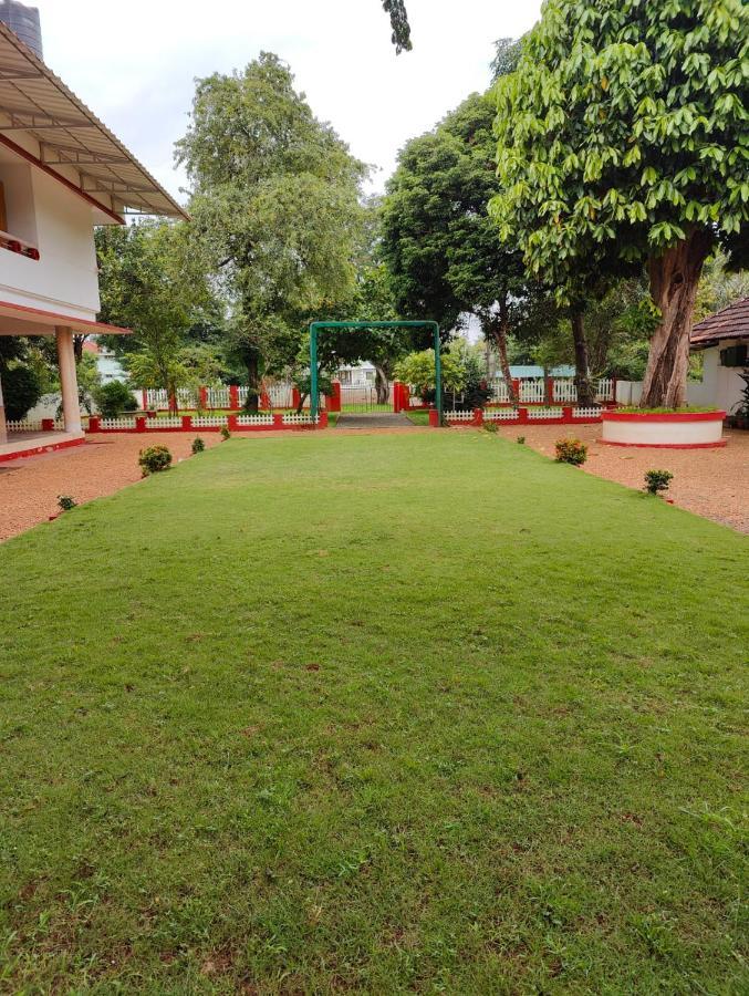 Akkara Homestay&Ayurveda Kottayam Luaran gambar