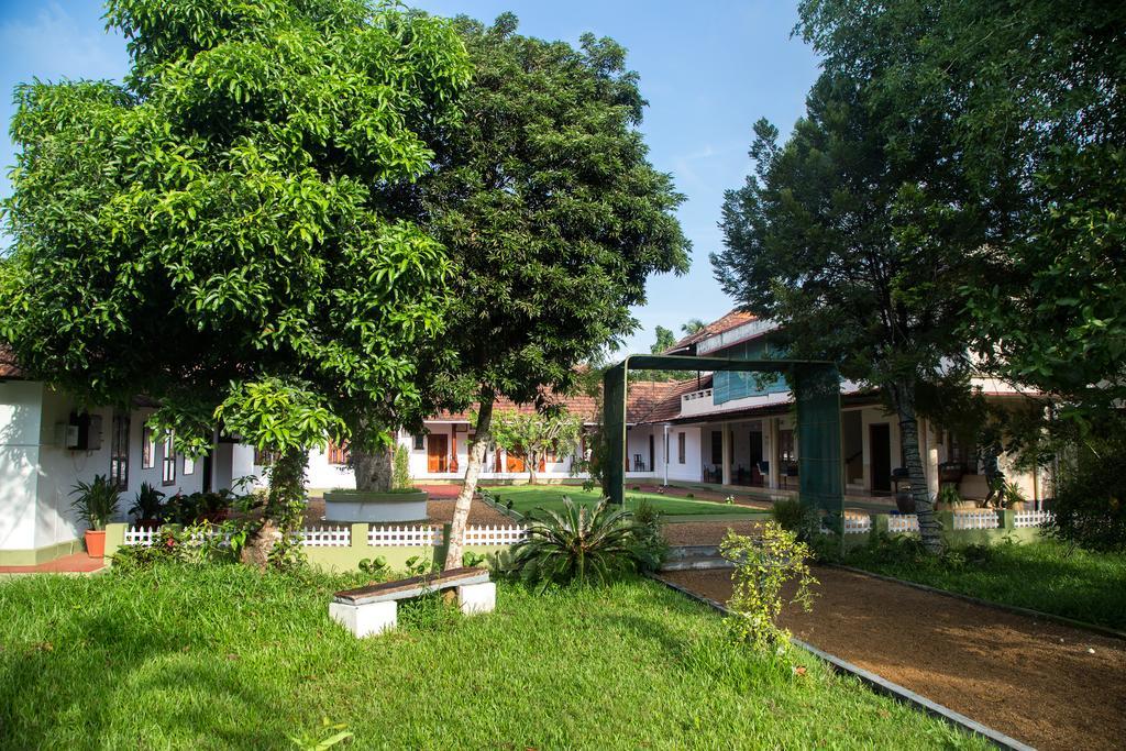Akkara Homestay&Ayurveda Kottayam Luaran gambar
