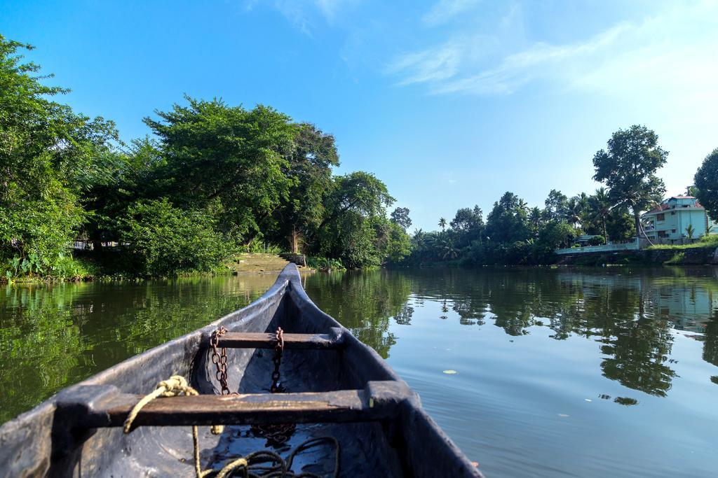 Akkara Homestay&Ayurveda Kottayam Luaran gambar
