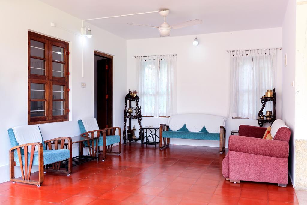 Akkara Homestay&Ayurveda Kottayam Luaran gambar
